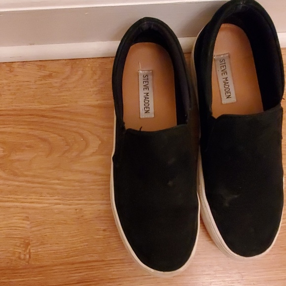 Black suede shoes - Picture 2 of 4